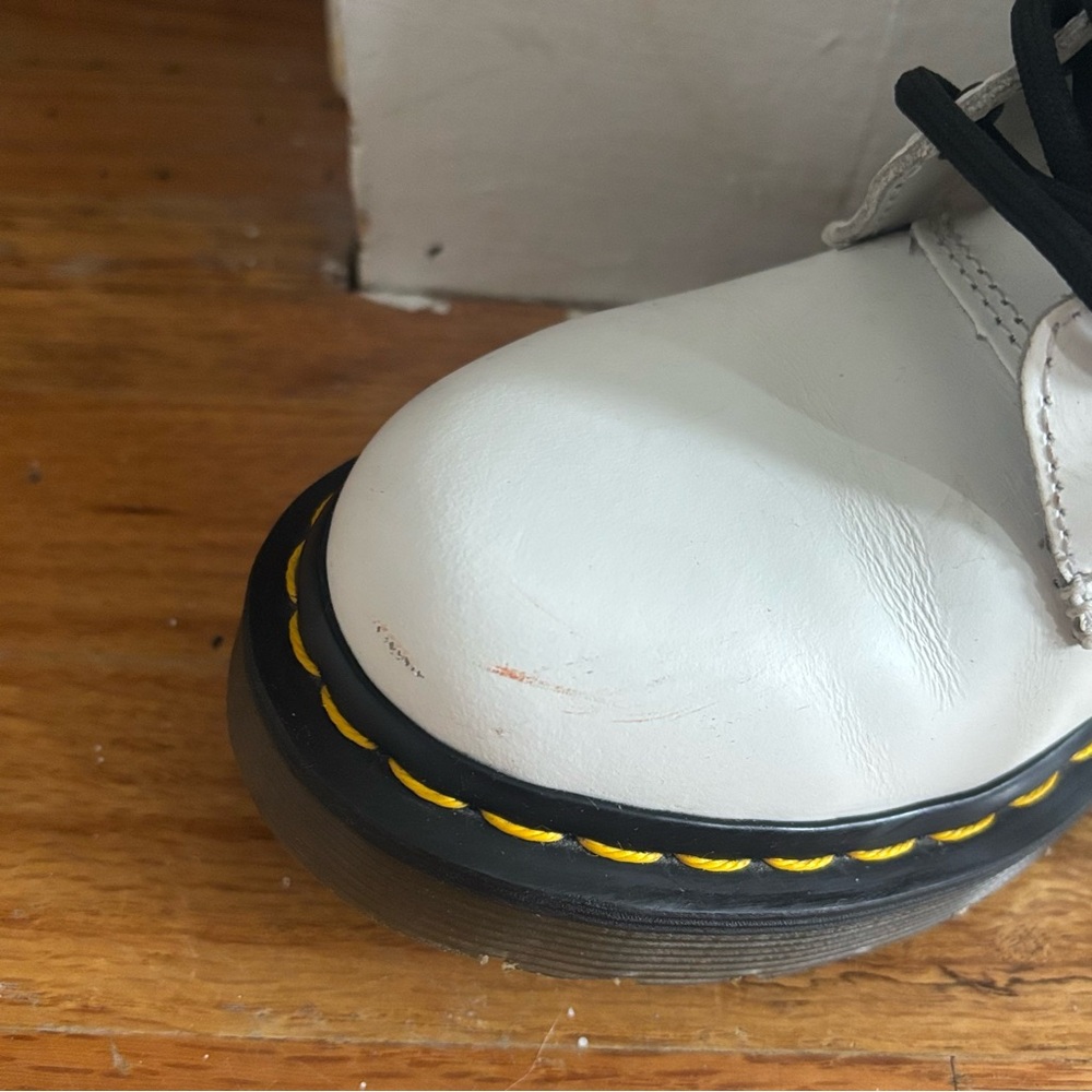 Doc Marten 1460 White Leather Boots - Picture 7 of 10